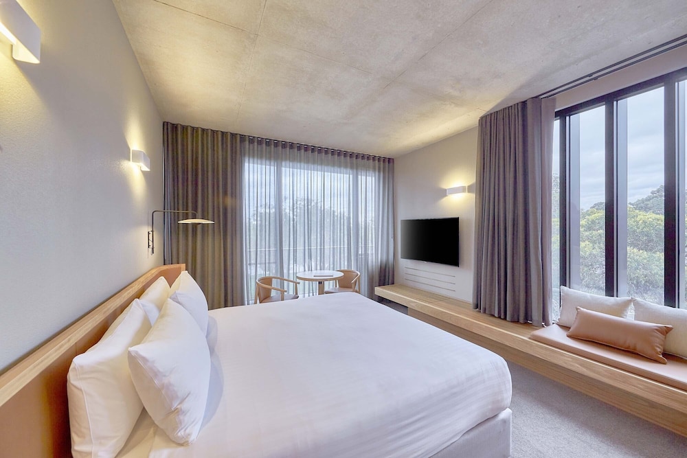 Wonil Hotel Perth - Handwritten Collection 16/64