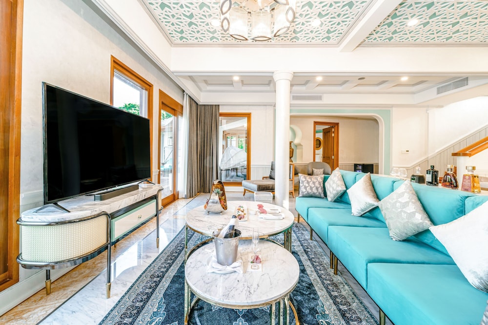 Hideaway Beach Resort and Spa 103/123