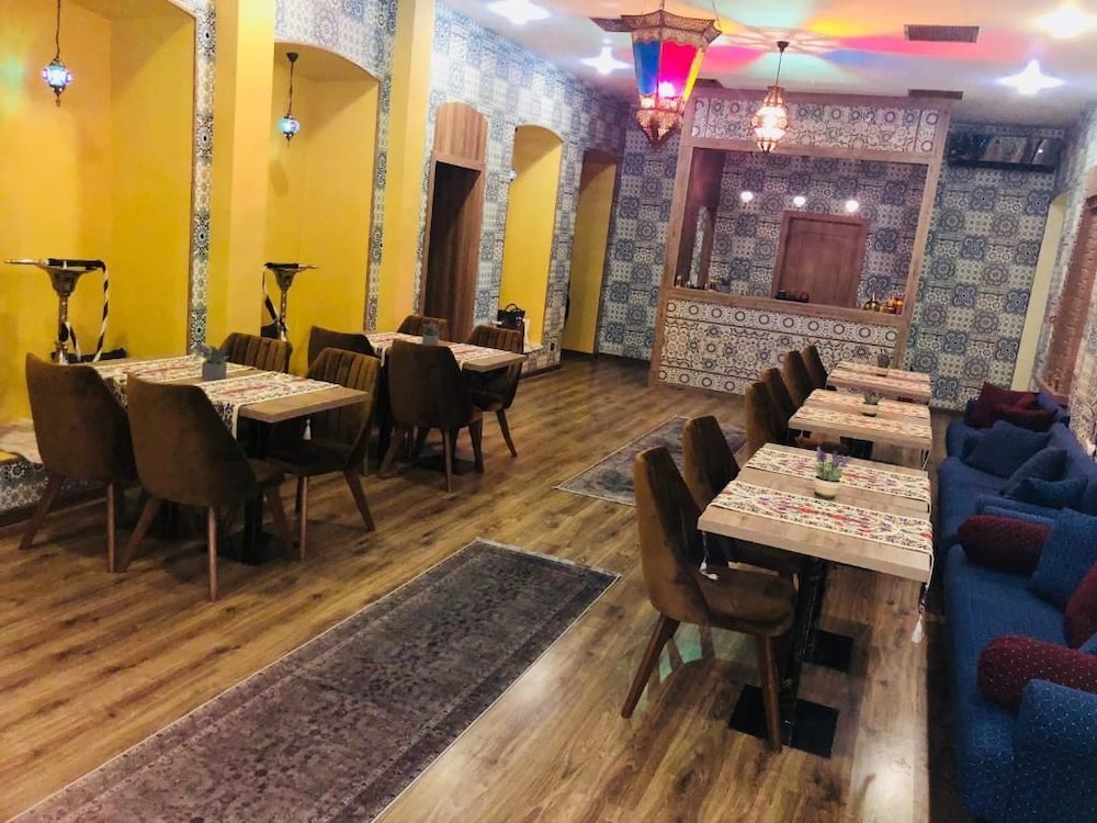 Sahil Inn Hotel 32/45