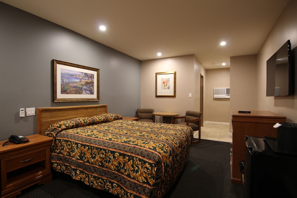 Dunes Inn Wilshire 20/72