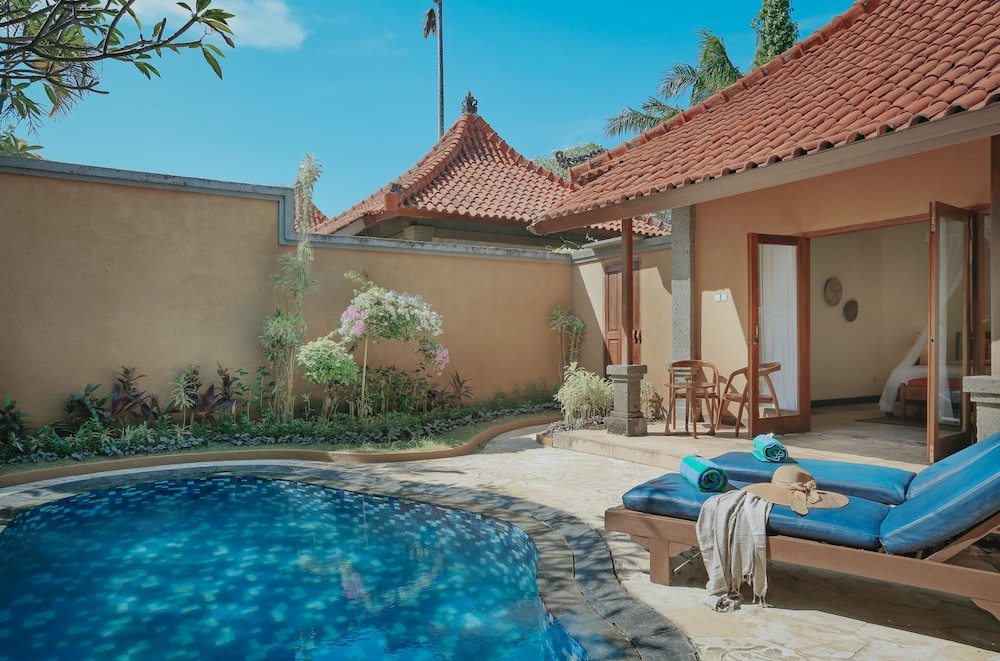 Parigata Villas Resort 19/40
