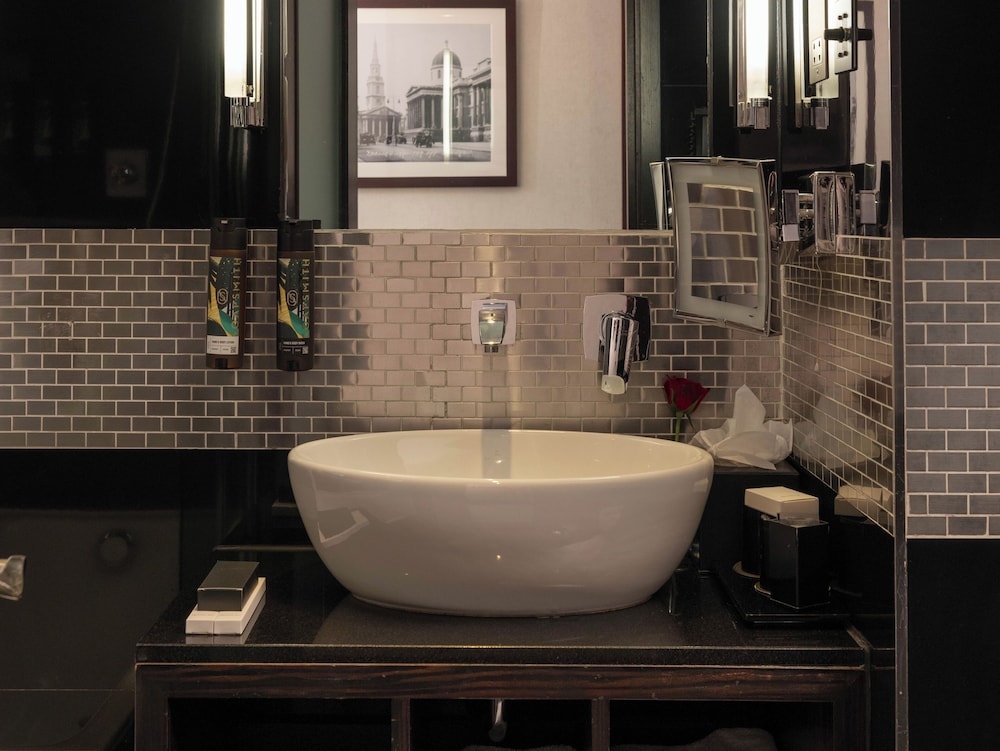 Montcalm Brewery Townhouse 38/42
