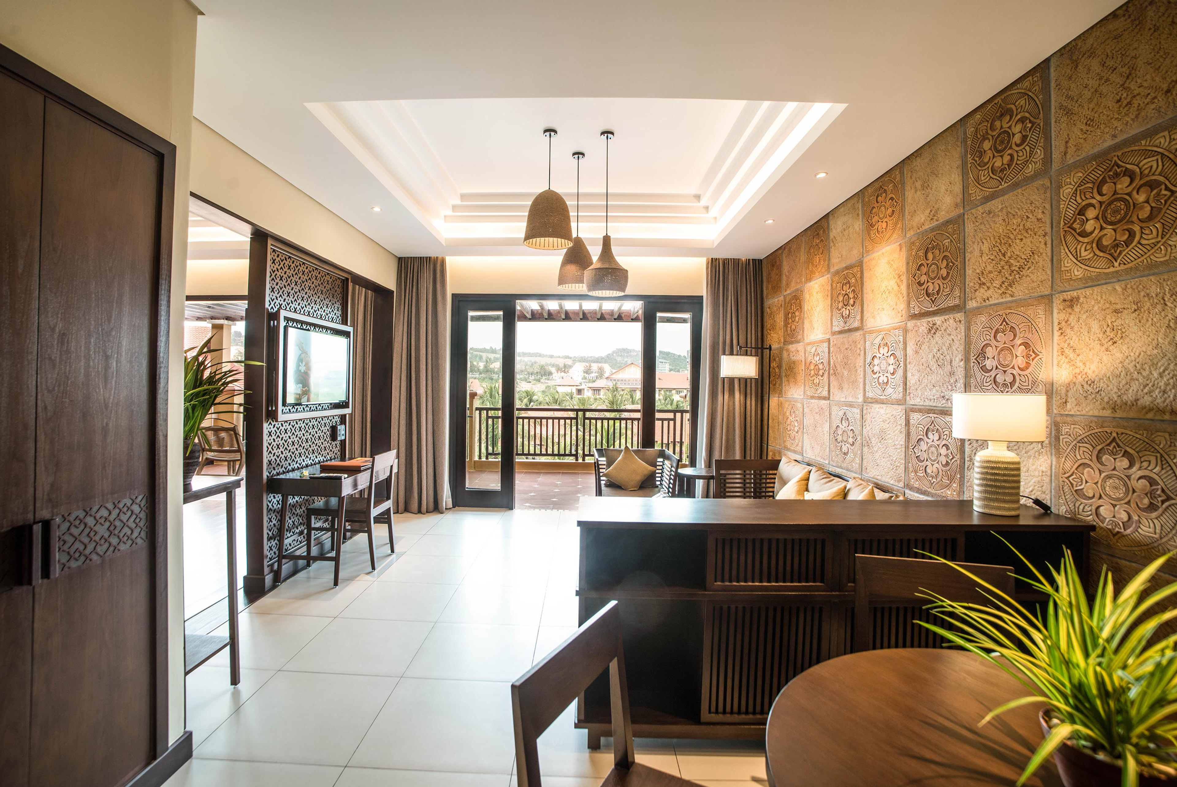 Pandanus Resort 67/140