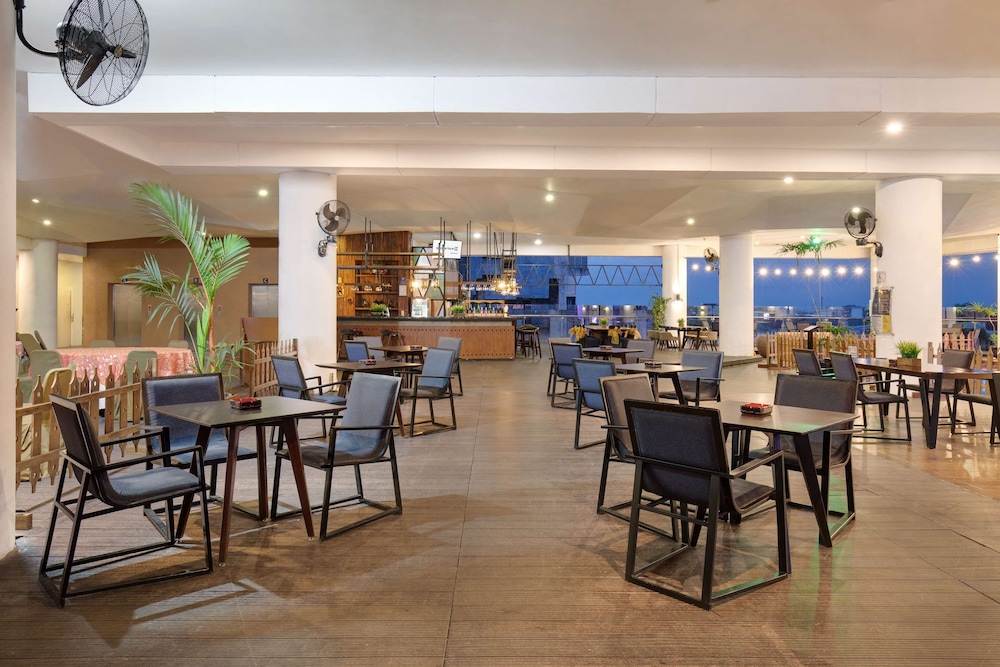 Golden Tulip Pontianak 46/64
