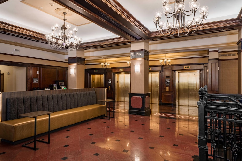 Drury Plaza Hotel New Orleans 6/50