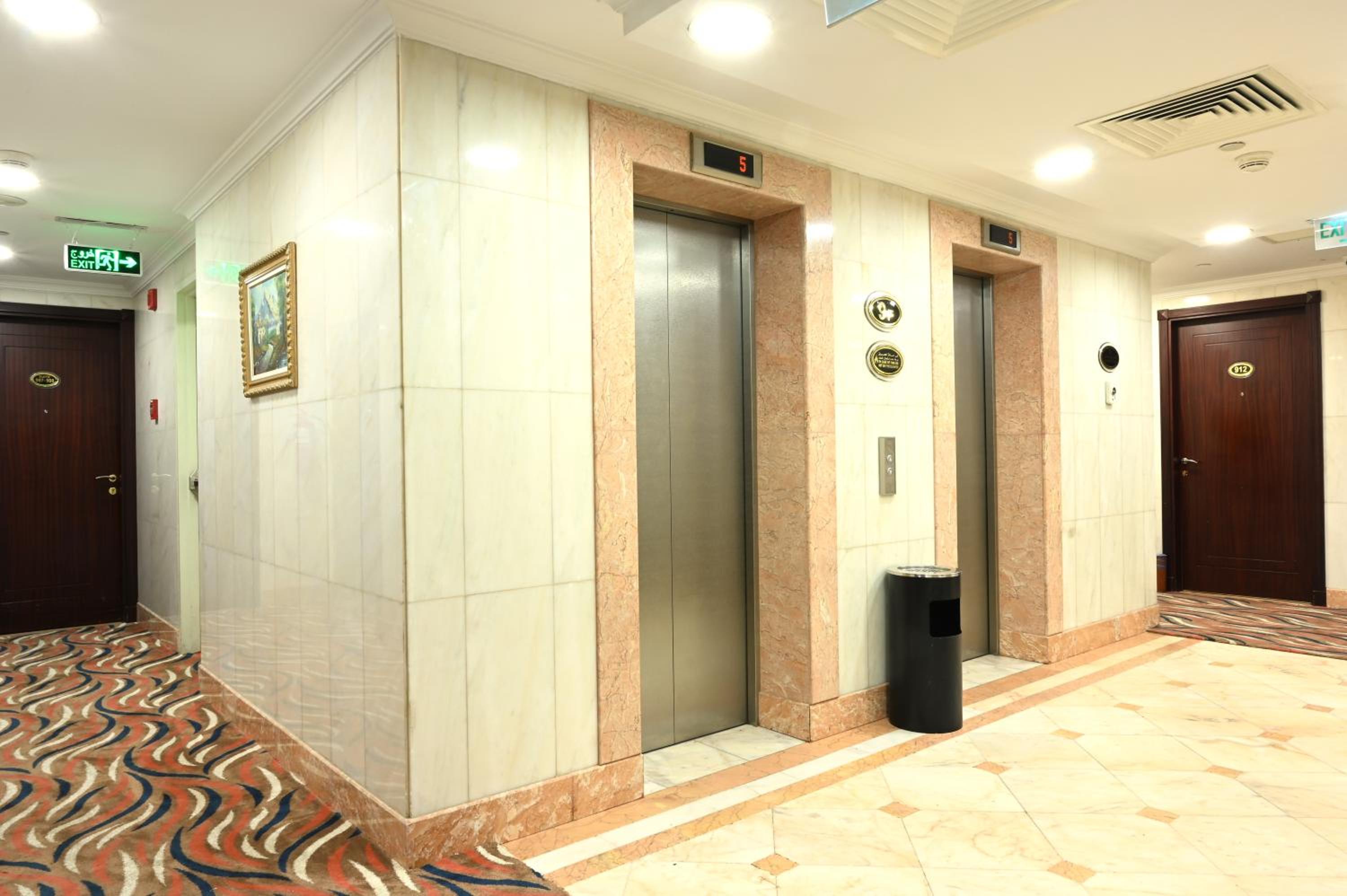 حياة الواحة(HAYAH AL WAHA HOTEL) 41/49