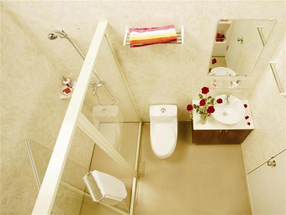 Greentree Inn Shanghai Hongqiao Airport Zoo Metro Station 24/41