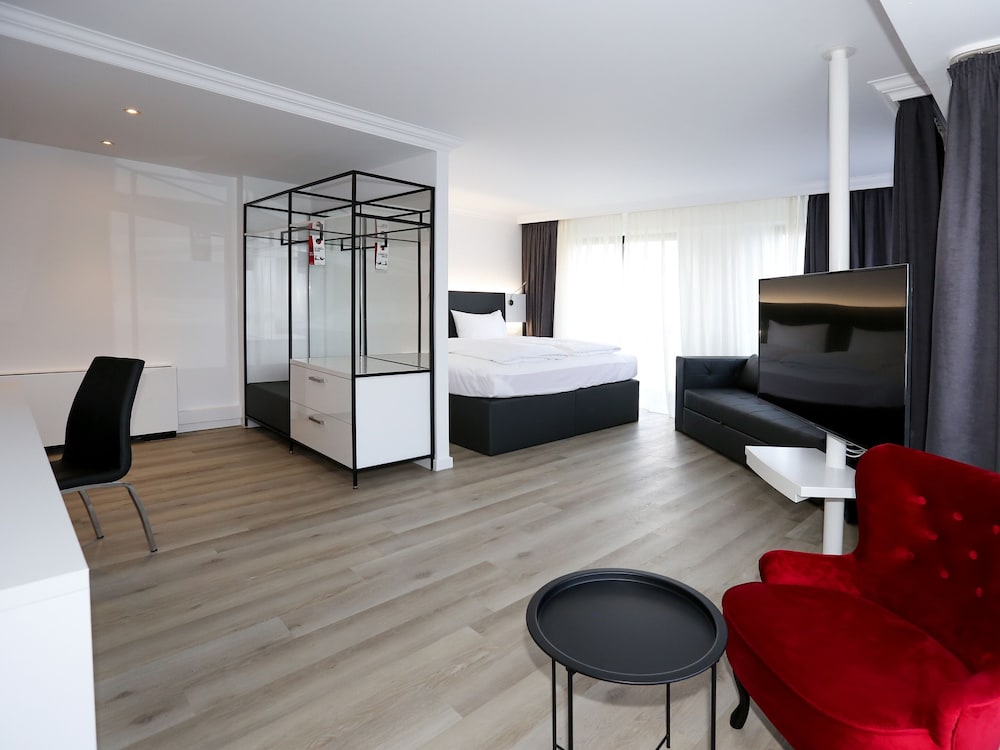 DORMERO Hotel Meerbusch 9/23