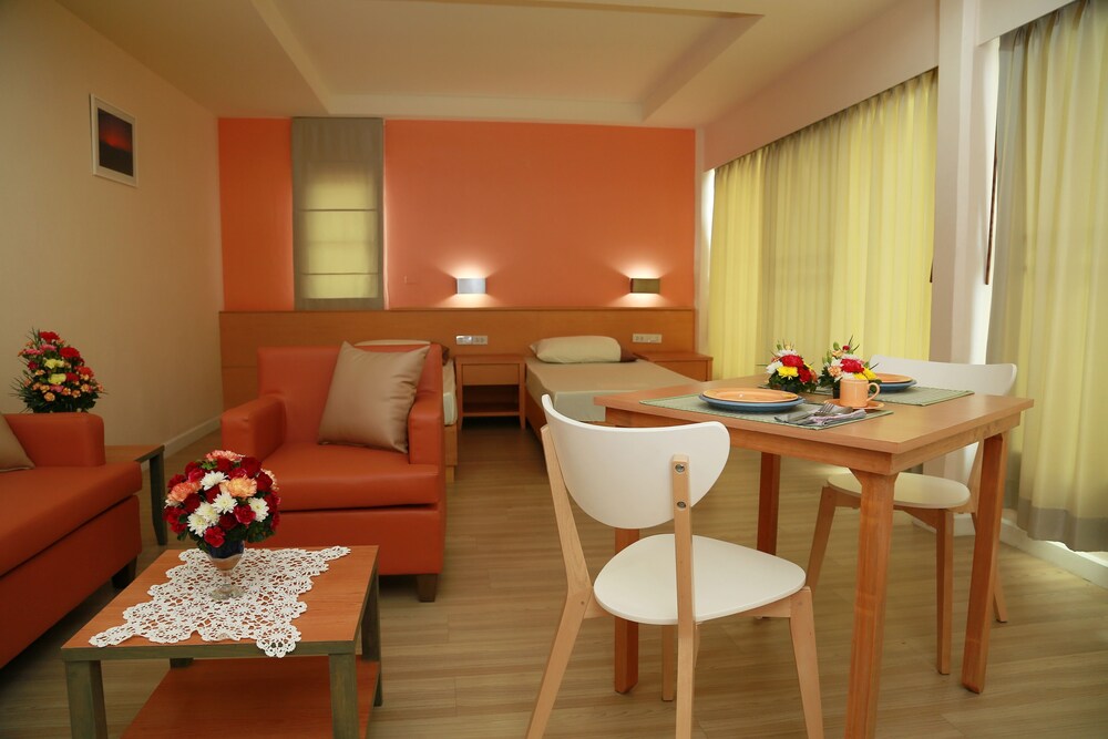 Sasi Place 40/65