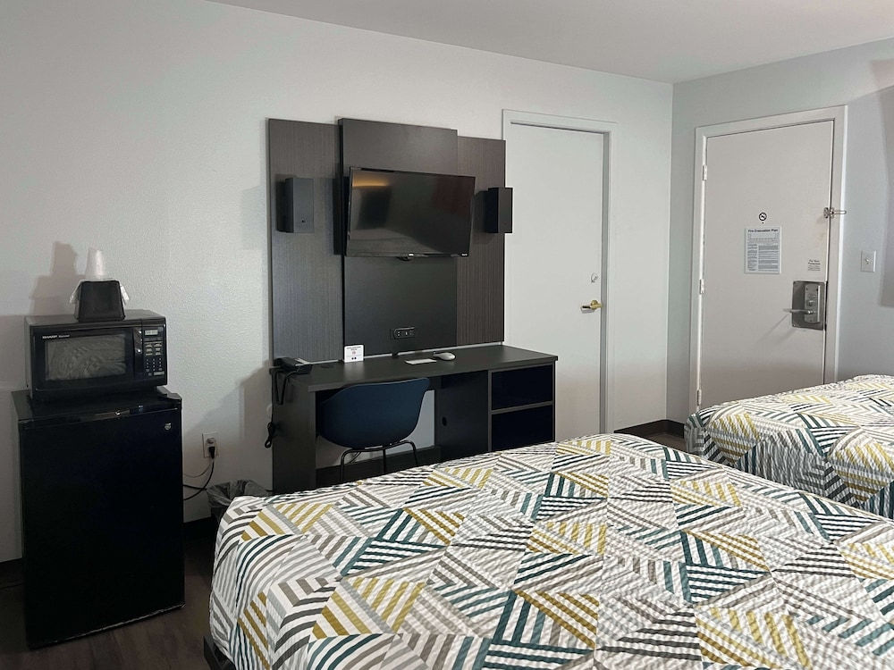 Motel6 Artesia, NM 19/25