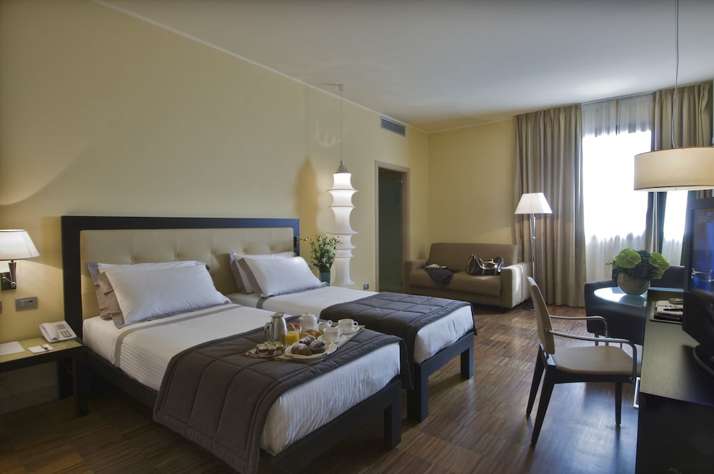 Hotel Cruise 28/73