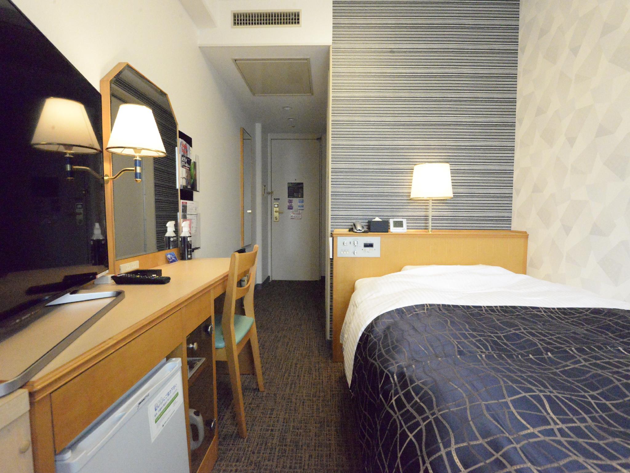 Semi Room, Single, Semi Double Bed, Smoking