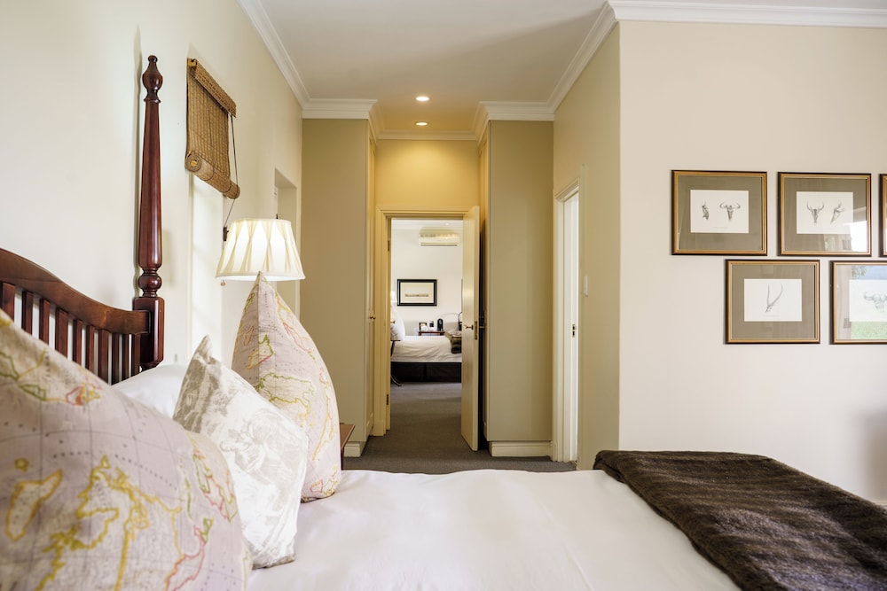 River Bend Lodge 5/42