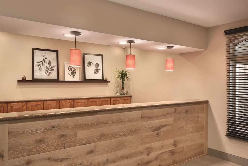 Country Inn Suites By Radisson Valparaiso In 3/28