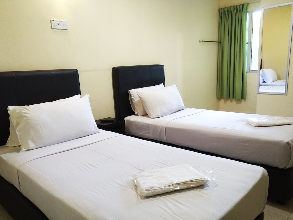 Sastria Hotel 8/39