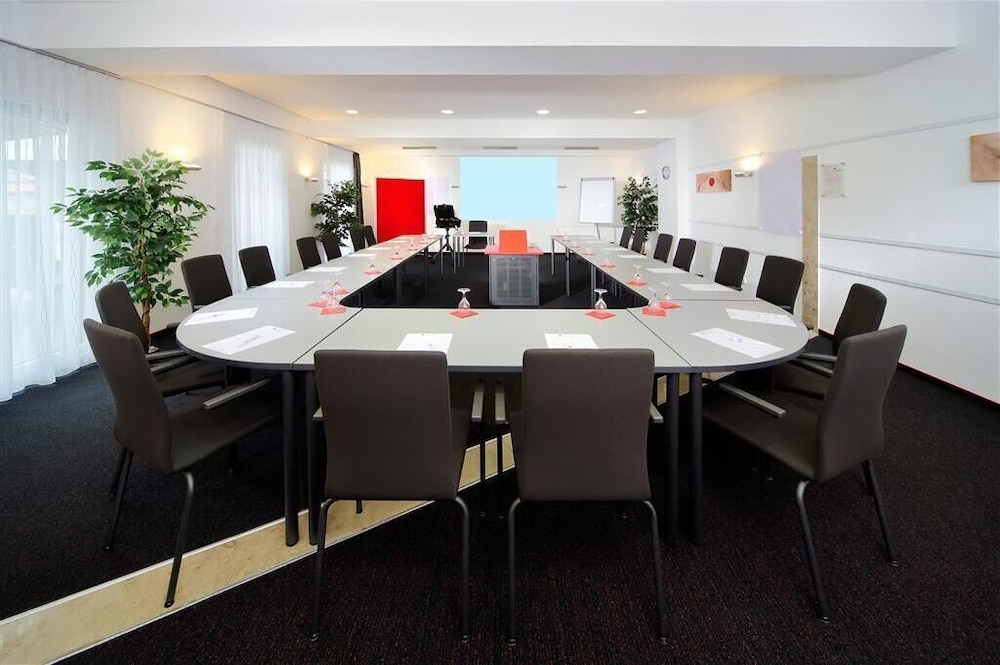 Aalener Roemerhotel 35/50