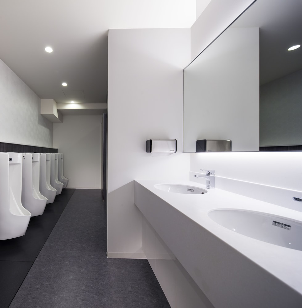 Tokyo Ariake Bay Hotel 41/42