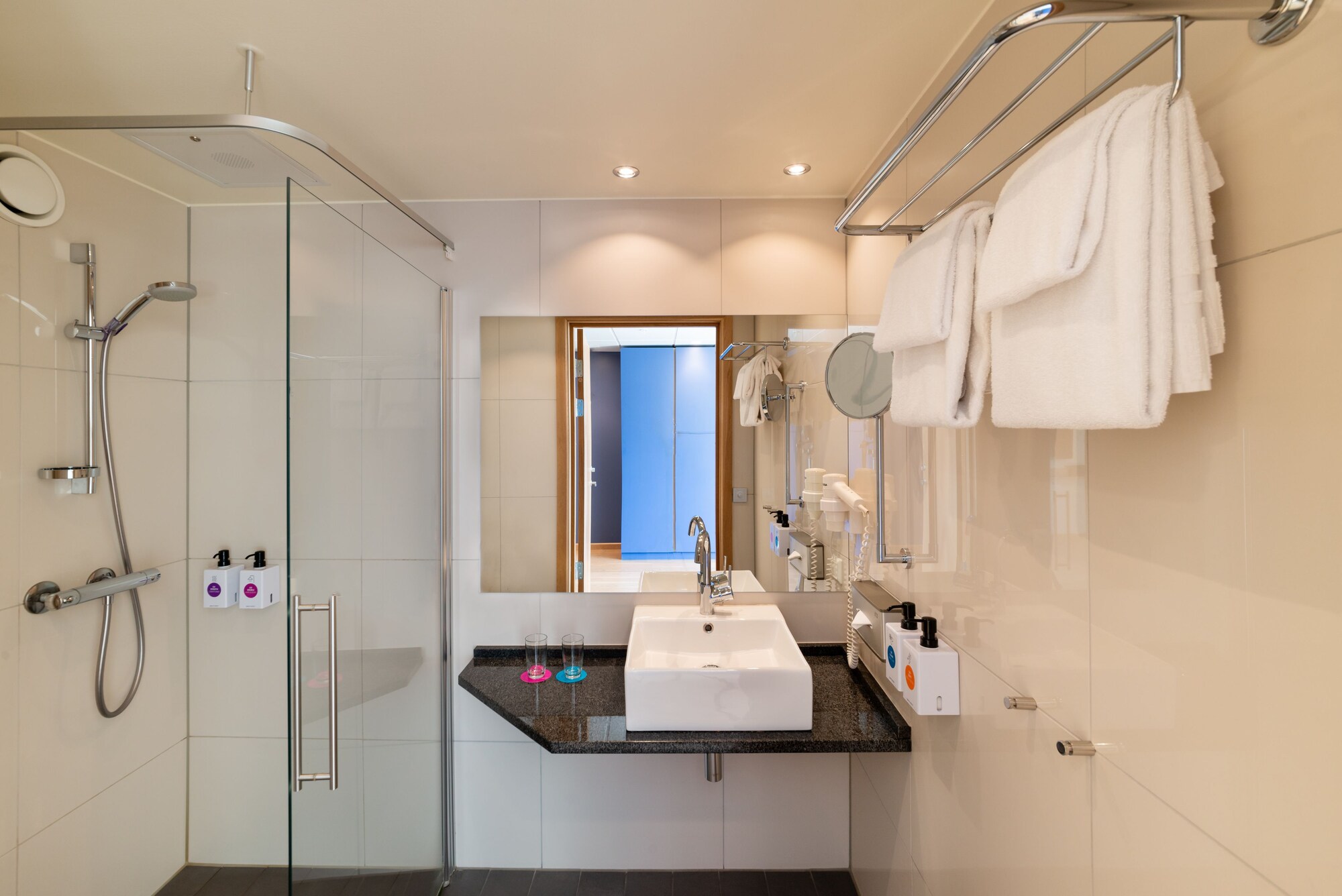 غرفة ديلوكس بسريرين منفصلين، Quality Expo Hotel Oslo 4/5