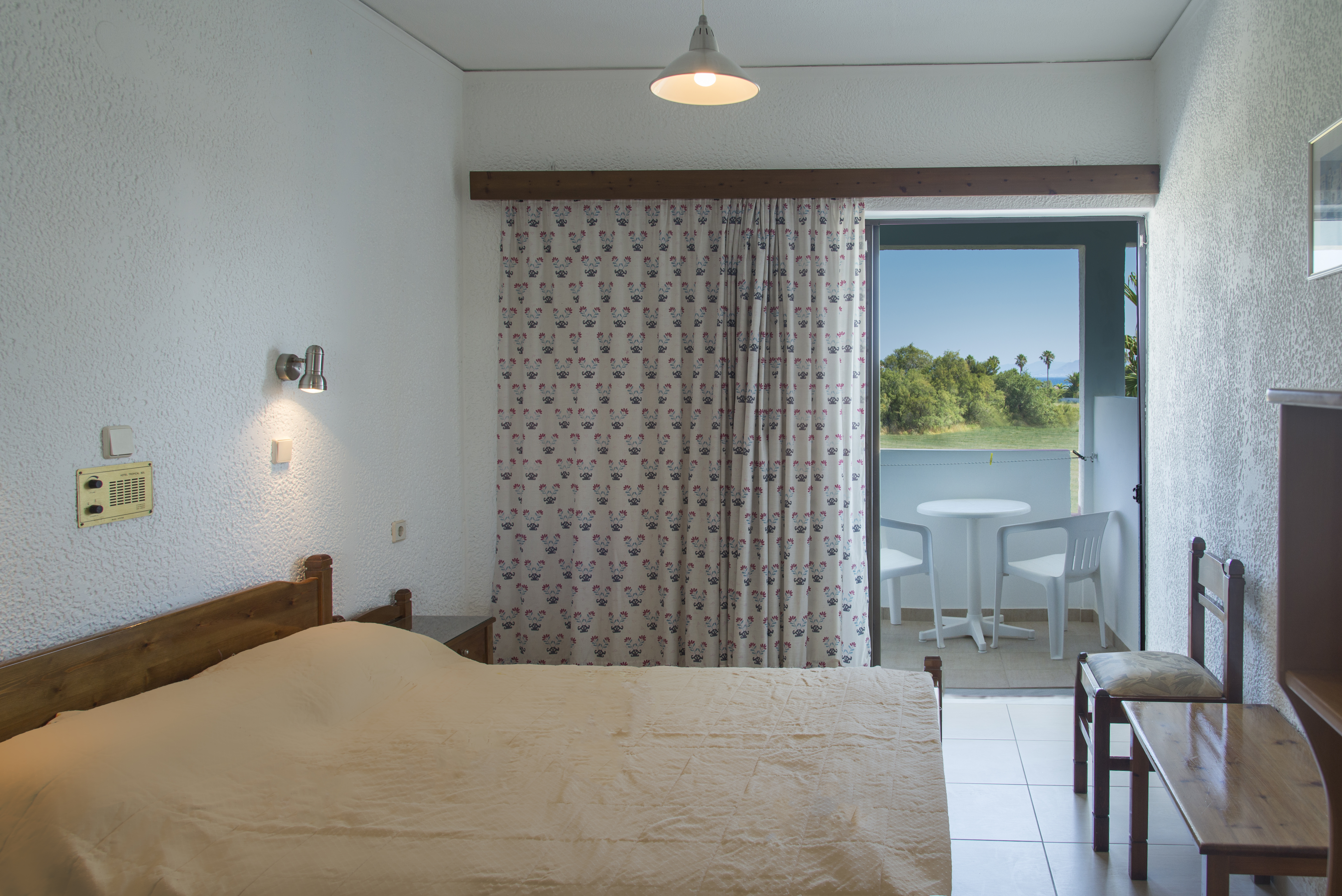 DOUBLE ROOM SUPERIOR