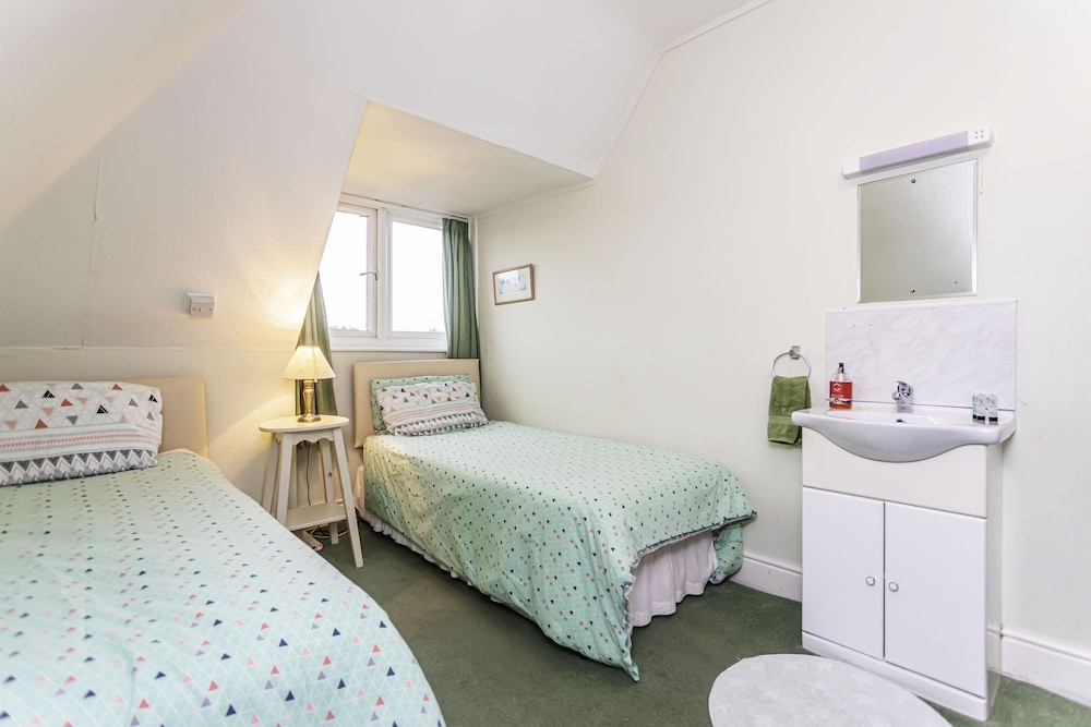 The Ravensbourne Hotel 30/51