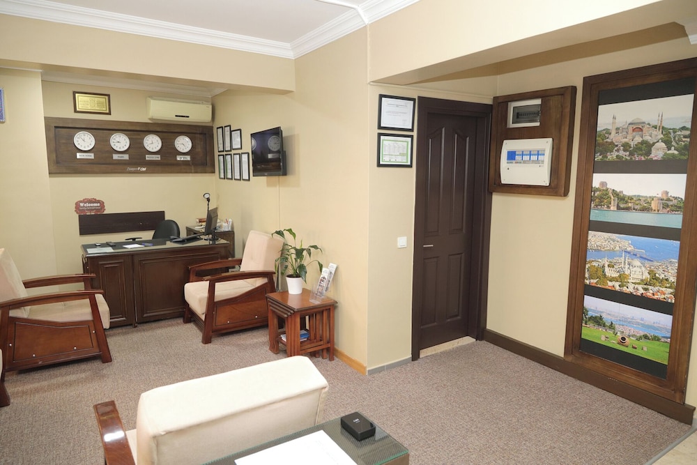 Helen Suites Aparts 36/50