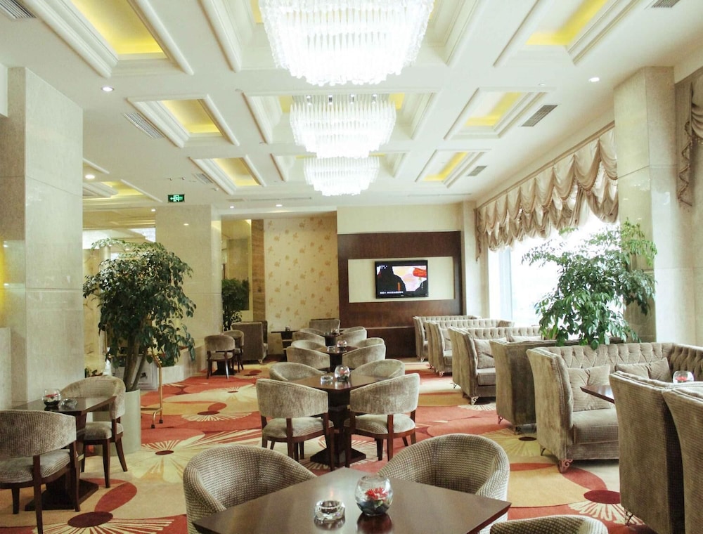 Ramada by Wyndham Chengdu North 22/24