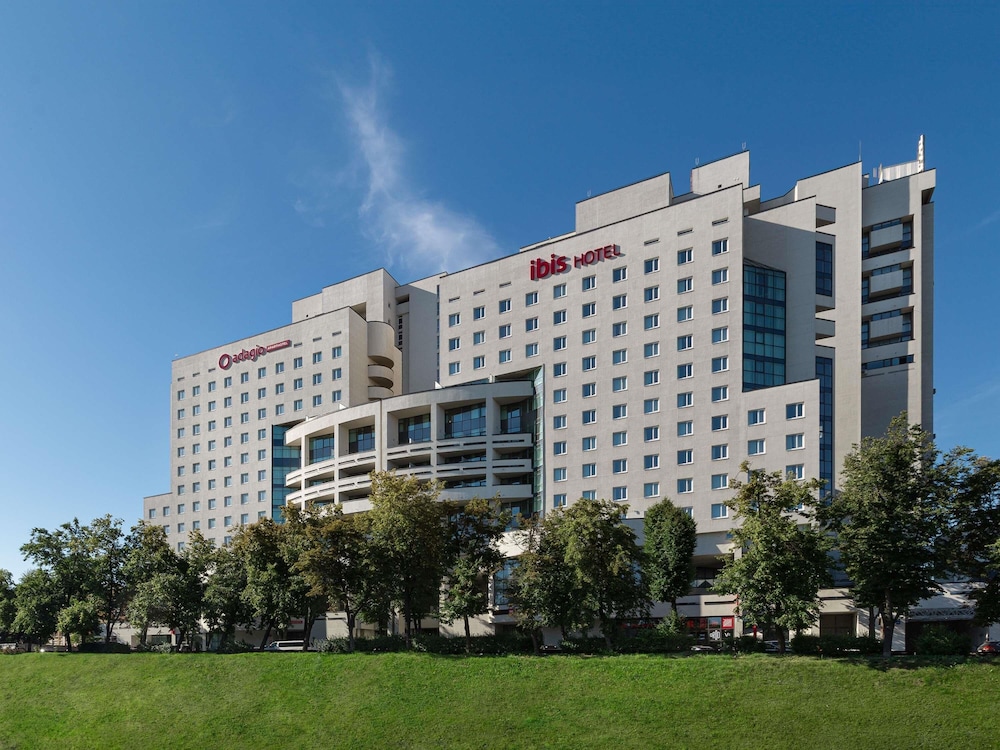 ibis Kyiv Beresteiska 4/47
