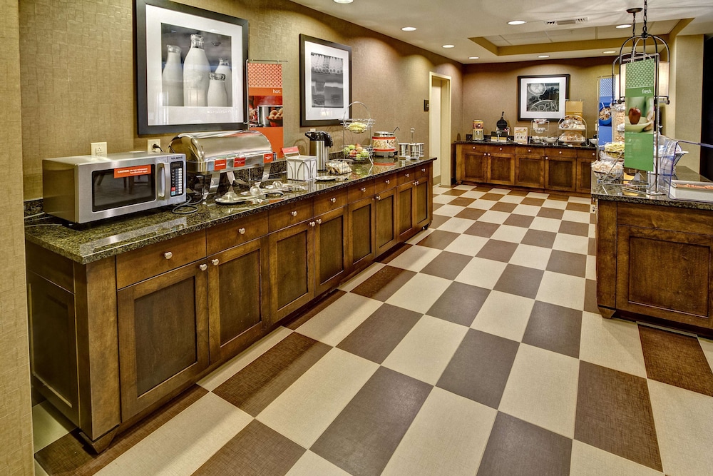Hampton Inn Clarksdale Ms 6/34