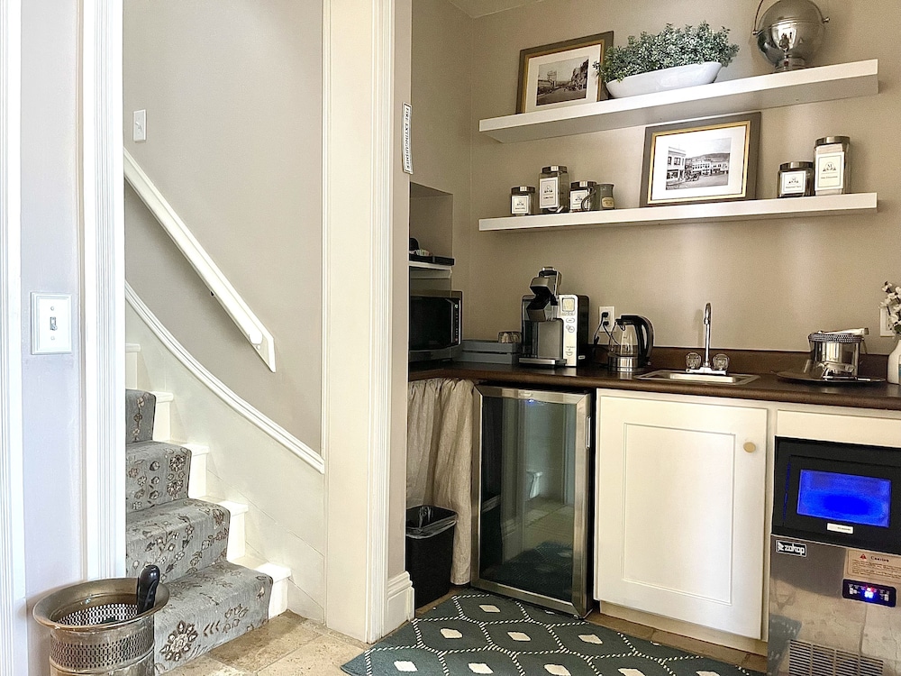 Mccall House Bed And Breakfast 8/50