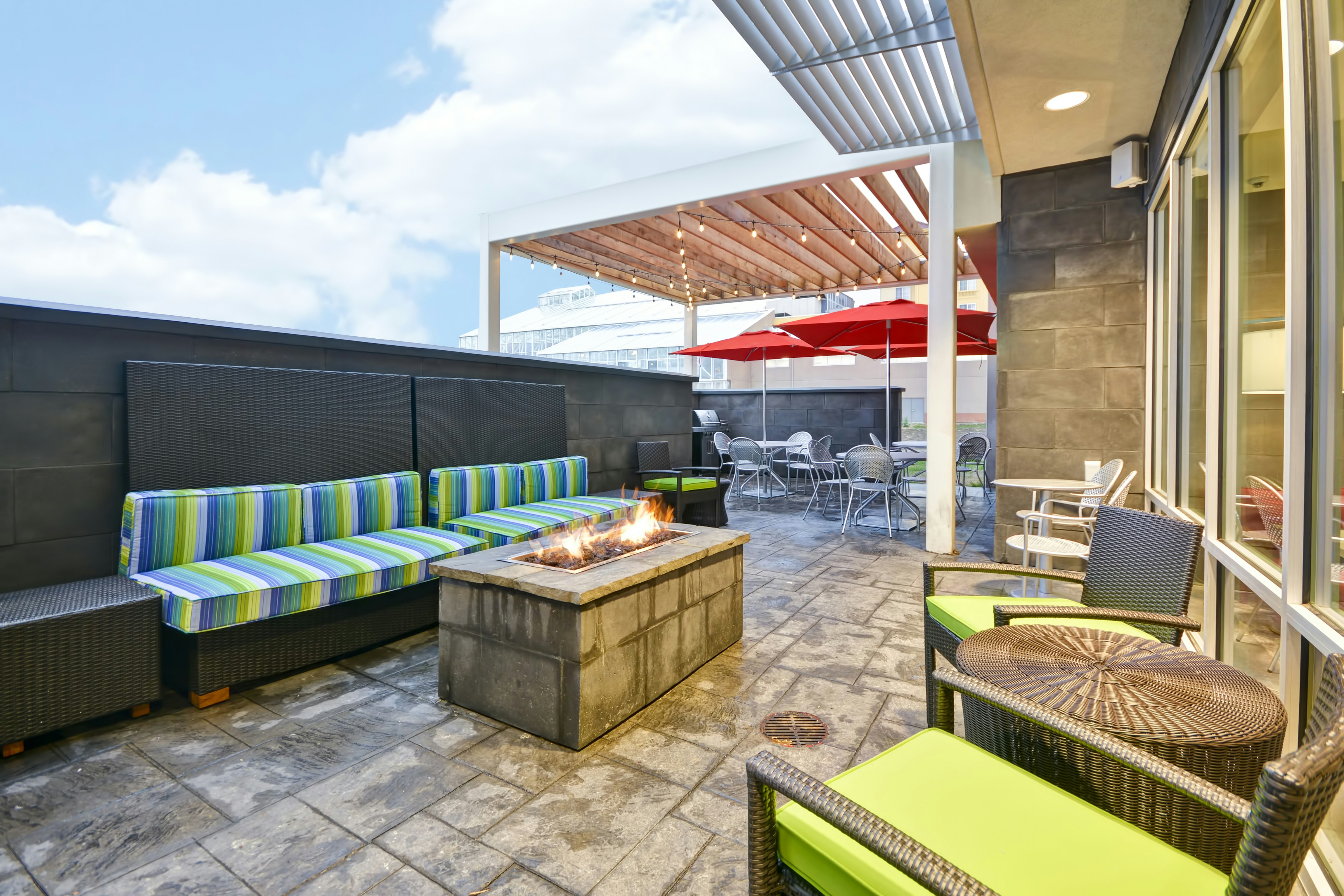 Home2 Suites By Hilton Rapid City 33/59