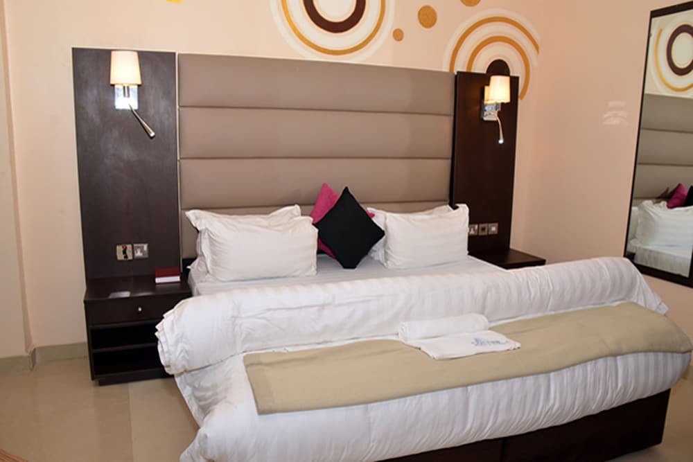 Golfview Hotel and Suites 16/63