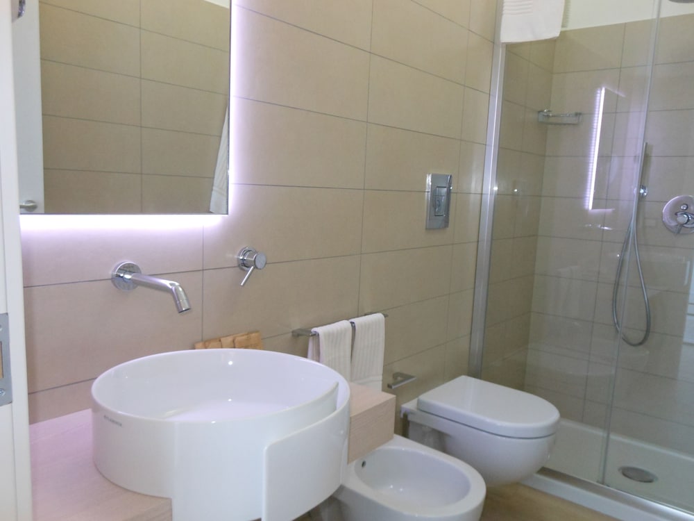 Perla Gaia Hotel 48/49