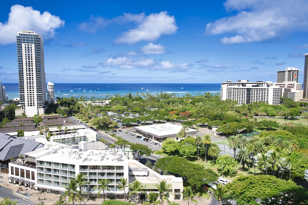 Real Select at the Ritz Carlton Residences, Waikiki Beach 45/50