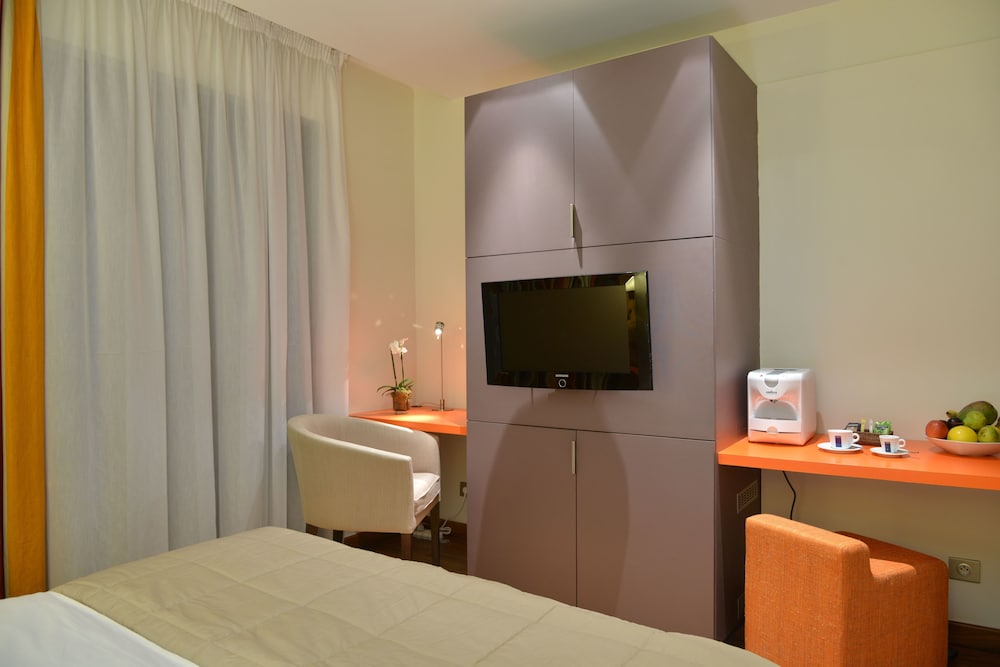 Hotel Le Cristal 33/39