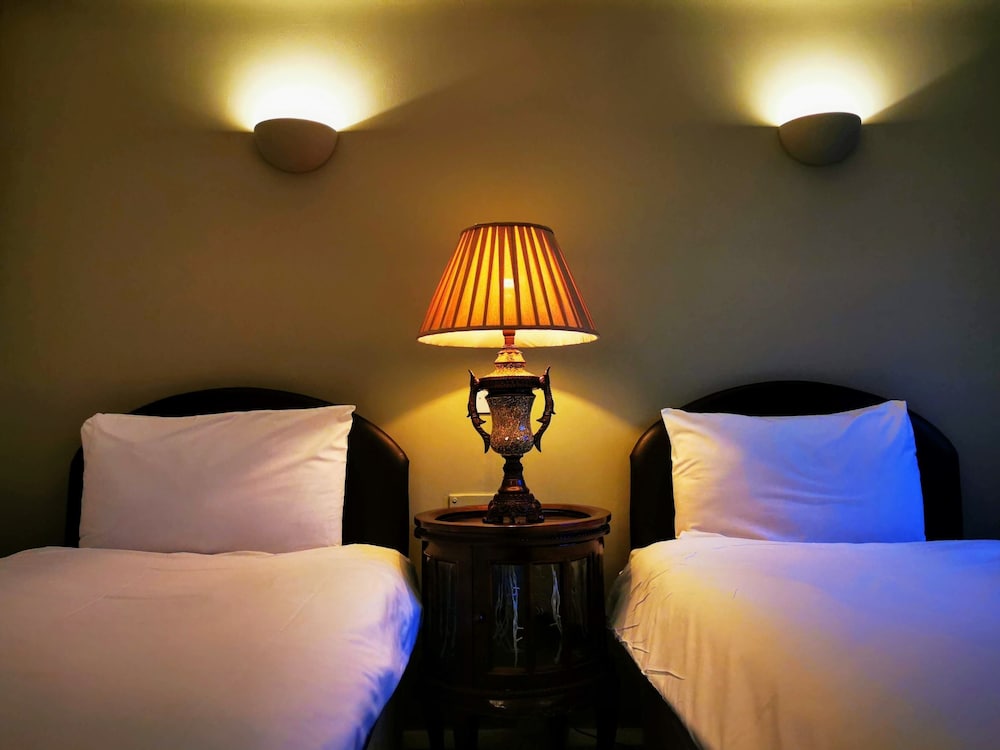 Castle Hotel 17/31