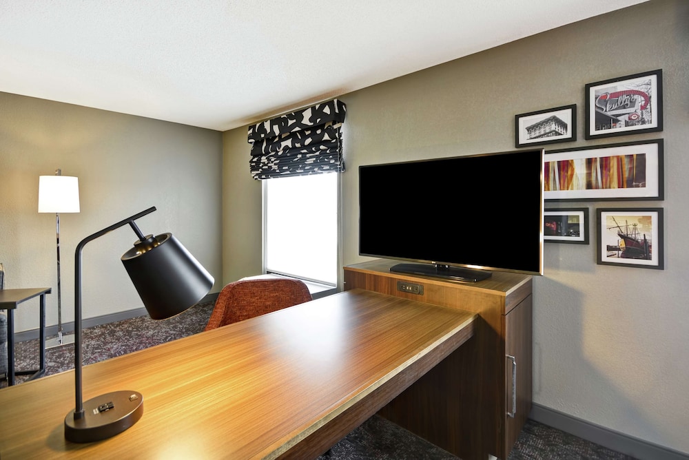 Hampton Inn & Suites Columbus Easton Area 31/49