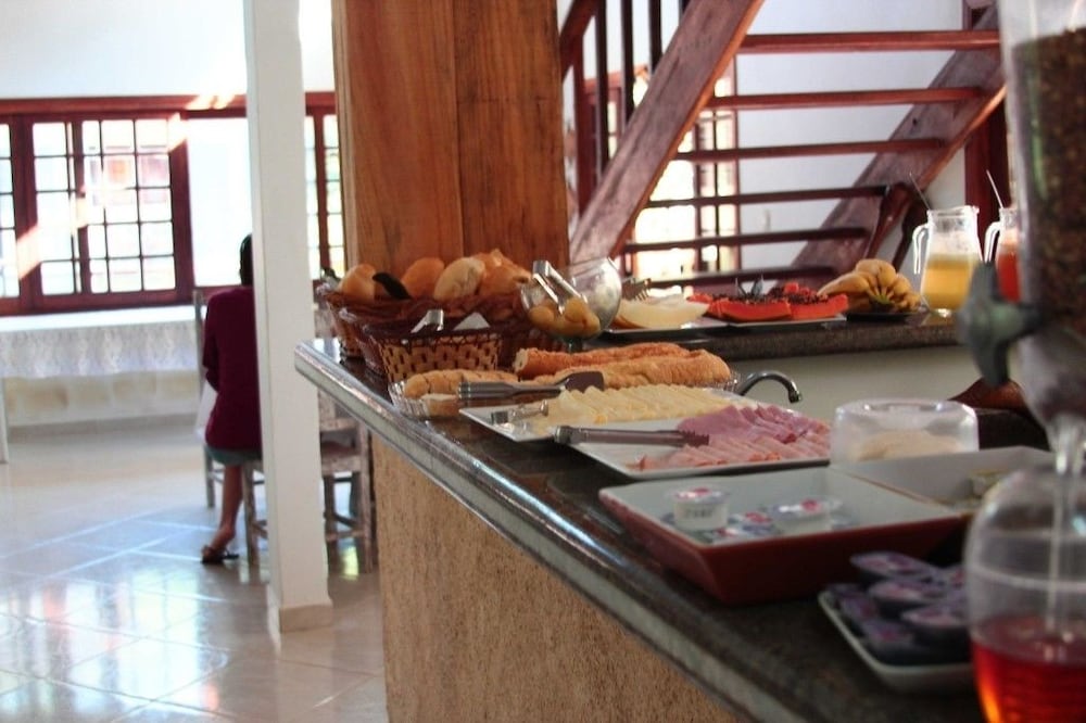 POUSADA VILA ATLANTICA INN 47/58