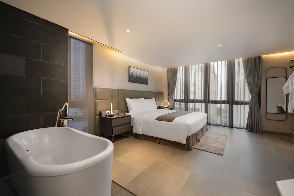 Legend Boutique Hotel 30/69