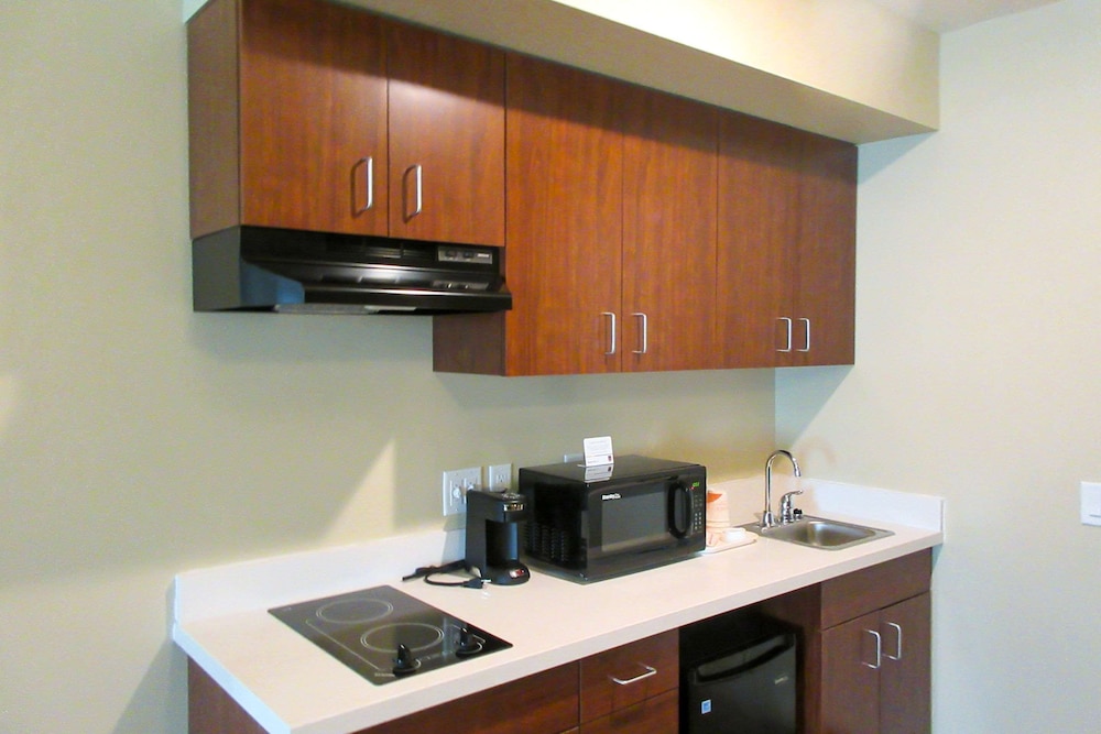 Efficiency, Suite, King Bed, Accessible، Comfort Inn & Suites Gap Amish Country 5/6