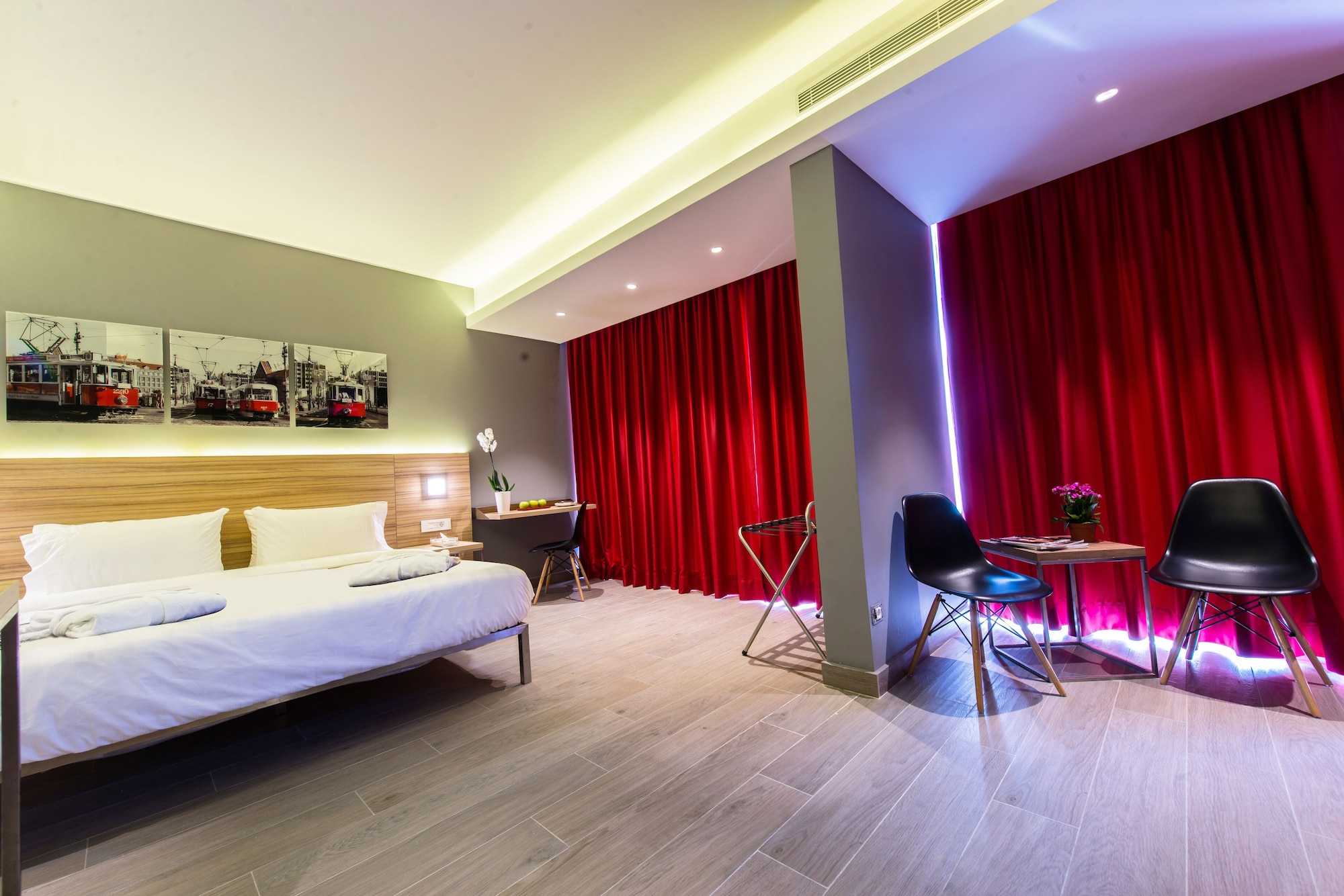 Junior Suite, King Bed