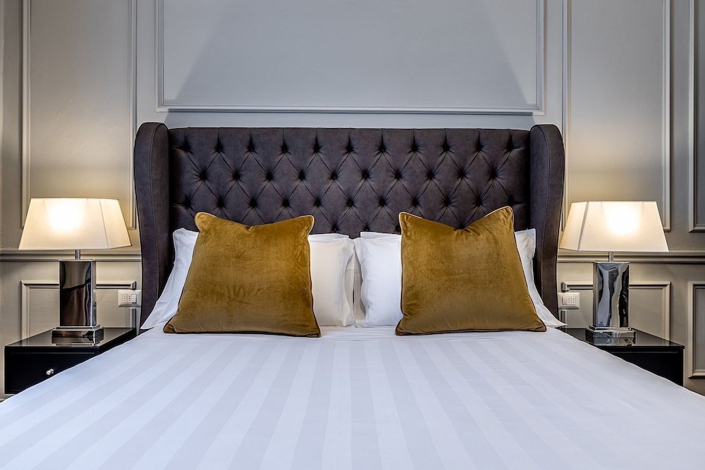 Hotel Ungherese 21/50