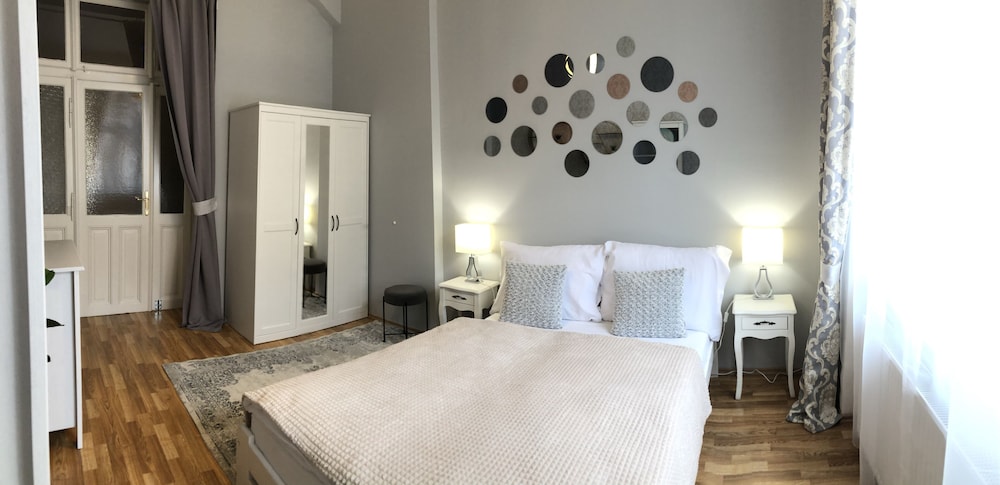 Alfons Boutique Hotel 23/75