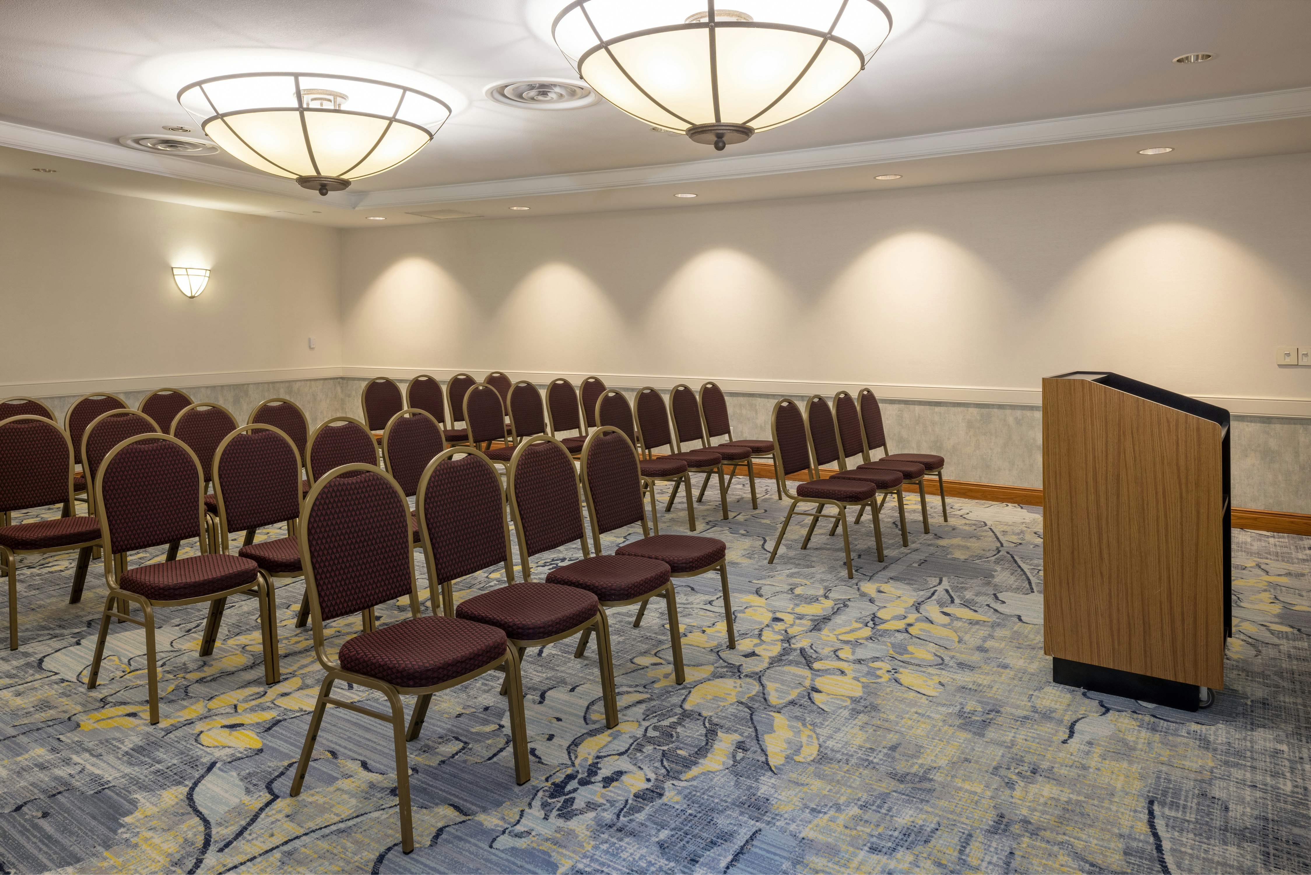 Hilton Austin Airport 48/50