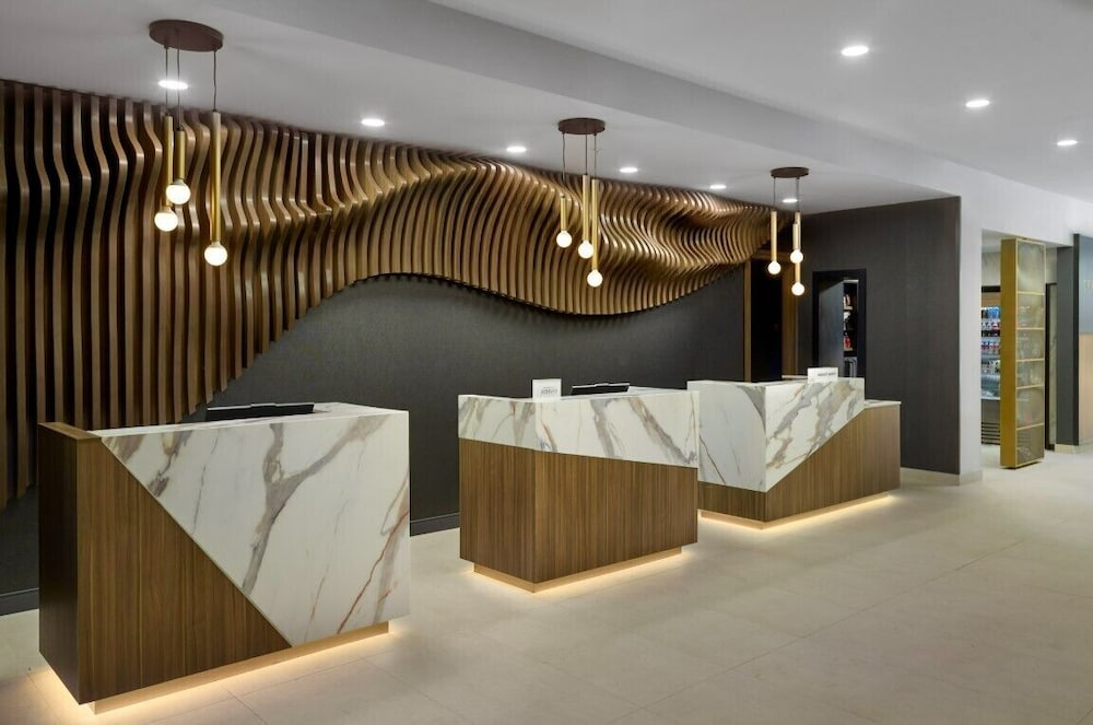 Courtyard by Marriott Birmingham Grandview 7/40