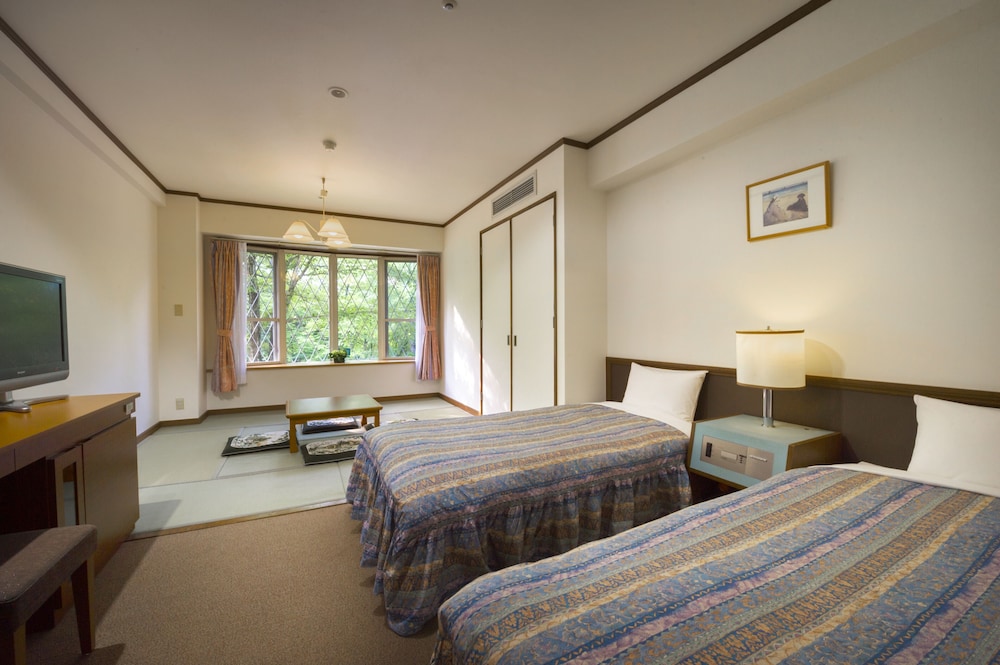 Hotel Green Plaza Karuizawa 1/15