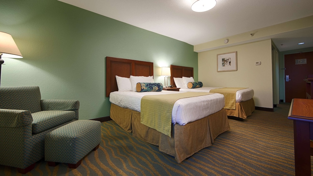 Best Western Plus Myrtle Beach @ Intracoastal 8/38