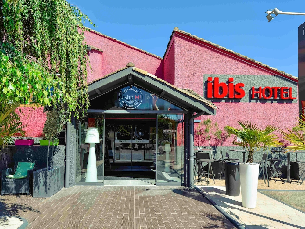 Ibis Macon Sud 8/68