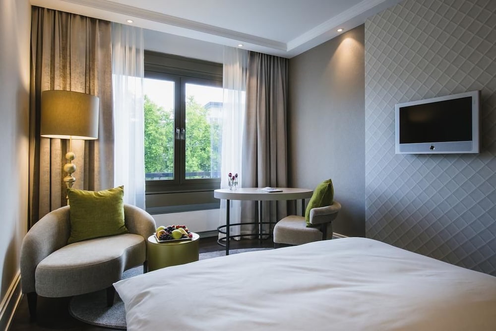 Insel-Hotel Heilbronn 12/69