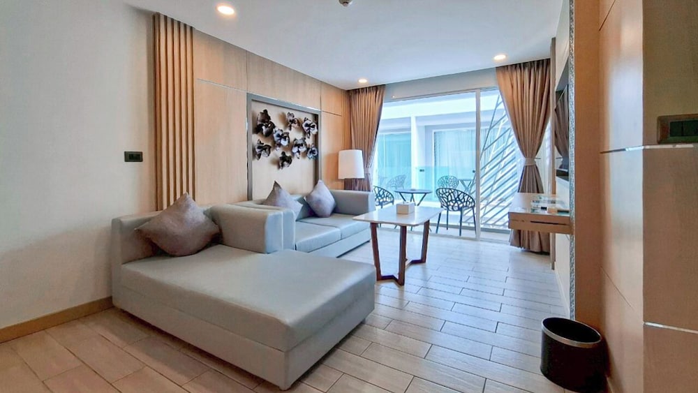 جناح بسرير كينج بغرفة نوم واحدة، Clarian Hotel Beach Patong 6/10