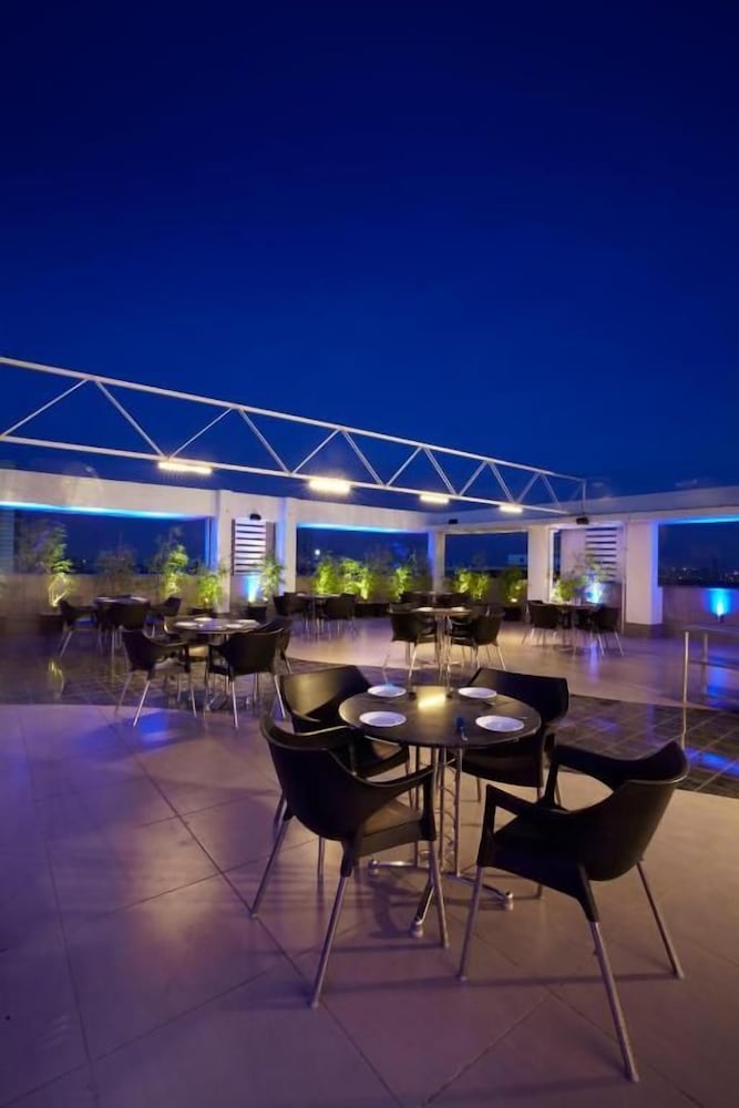 Bizz Tamanna Hotel Hinjawadi Pune 5/44
